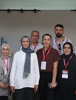 Sümeyye Erdoğan Bayraktar, Engelliler Sarayı standını ziyaret etti