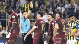 Takımı Sahadan Çekmeyi Düşündük