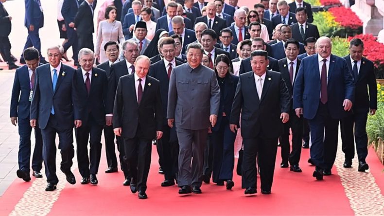 Trump’tan Dikkat Çeken Komplo Açıklaması: Çin ve Müttefikleri Hedef Alındı!
