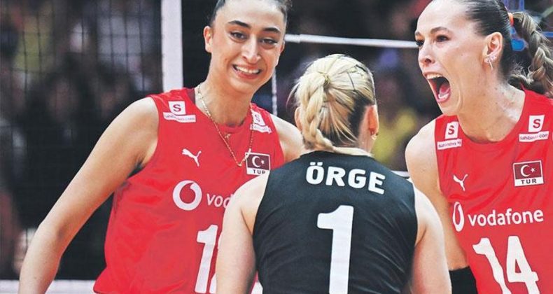 Tüm smaçlar yarı finale