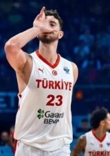 T&uuml;rkiye ve İsve&ccedil; Basketbol Ma&ccedil;ı Ne Zaman, Saat Ka&ccedil;ta ve Hangi Kanalda Yayınlanacak? 12 Dev Adamın &Ccedil;eyrek Final M&uuml;cadelesi!