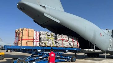 T&uuml;rkiye'den Afganistan'a Deprem Yardımı