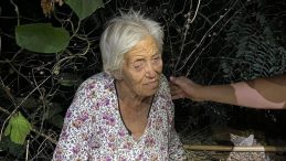 Yaşlı Kadın, Mama Verdiği Köpek Sayesinde Bulundu