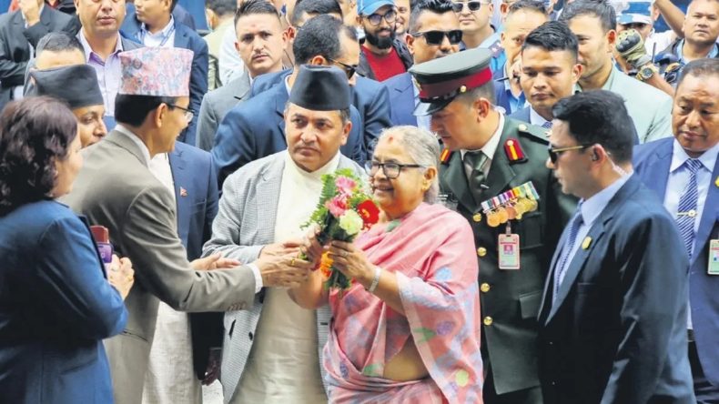 Z Kuşağı Hükümeti Yeniden Kurdu