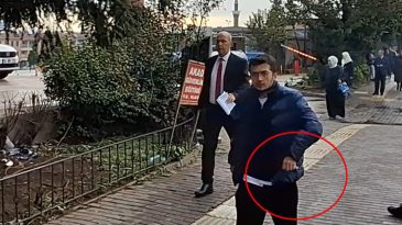 'Ayıp değil mi' | Arkasından gelen kişi tepki g&ouml;sterdi, hatasını hemen telafi etti