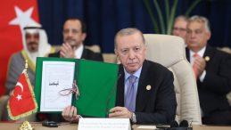 'Bu sıradan bir imza değil' | Cumhurbaşkanı Erdoğan: Yeniden soykırıma dönerse bunun bedelinin ağır olacağını İsrail de biliyor