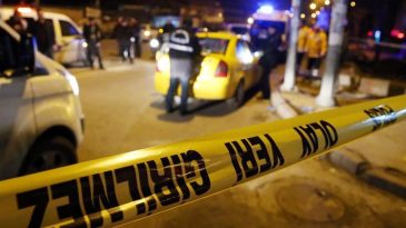 10 Bin Lira Alacak Anlaşmazlığında Kan D&ouml;k&uuml;ld&uuml;: 1 &Ouml;l&uuml;, 1 Yaralı