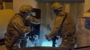 12 İlde Change Ara&ccedil; Operasyonu: 74 G&ouml;zaltı