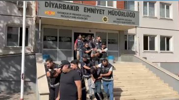 13 İlde Silah Ka&ccedil;ak&ccedil;ılığı Operasyonu: 19 Tutuklama