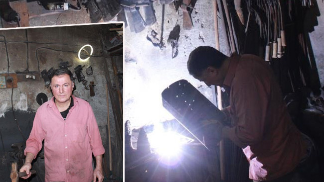 30 Yıldır Ata Mesleğini Sürdürüyor! Ürettiklerini Köylülere Satıyor: Bu Meslek Teknolojiye Yenik Düştü