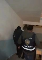 35 Yıl 1 Ay Cezası Bulunan Firari Su Satış Ofisinde Yakalandı