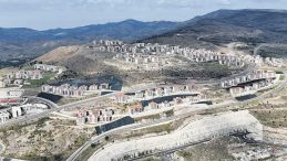 5 Bin Konutla Yaralar Sarıldı