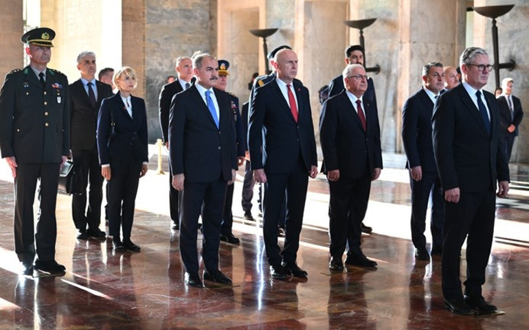 Starmer Anıtkabir Ziyareti