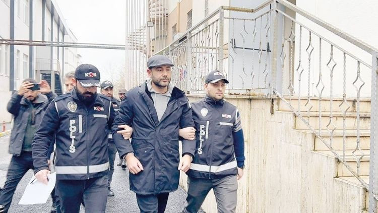 890 Bin Dolarlık 'Daire Kasa' İddiası