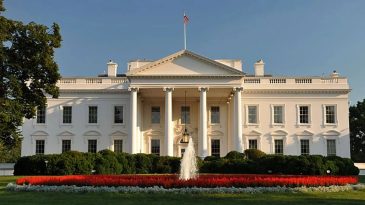 ABD, Rusya'nın İki Petrol Şirketini Yaptırım Listesine Ekledi!