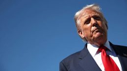 ABD Venezuela'ya Saldırı Planlıyor mu? Trump Açıklamalarda Bulundu