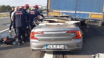 Adana'da Feci Kaza: TIR'a Arkadan &Ccedil;arpan Şof&ouml;r Hayatını Kaybetti!