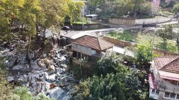 AFAD: Hatay'da Selden Etkilenmiş 80 Aileye Eşya Yardımı Yapıldı