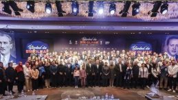 AK Parti Kampında Telefon Mesajı