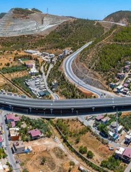 Akdeniz Sahil Yolu'nun Yeşilovacık–Aydıncık Kesimi Hizmete Sunuldu