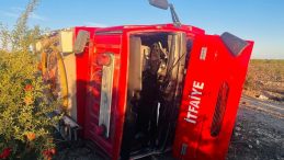 Antalya'da Yangın Söndürme Aracı Kazaya Karıştı: 2 Yaralı!