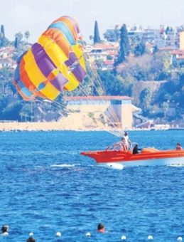 Antalya'da Yaz Havası