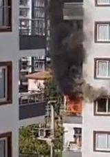 Apartmanda Korkutan Yangın: Daire Kullanılamaz Hale Geldi!