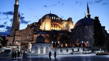 Ayasofya'da Yangın &Ccedil;ıkarmaktan 13 Yıl Hapis Cezası Talebi