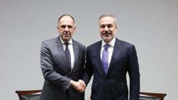 Bakan Fidan, Yunan Mevkidaşıyla Bir Araya Geldi