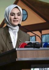 Bakan G&ouml;ktaş&rsquo;tan &Ccedil;ocukların Sosyal Medya Kullanımına İlişkin A&ccedil;ıklama: Adım Atmaya Mecburuz