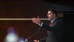 Bakan Kurum, "Uluslararası Sıfır Atık Forumu"nda konuştu: Sıfır Atık Hareketi ile dünyada bir çığır açtık