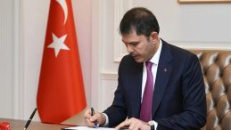 Bakan Kurum’dan sosyal konut paylaşımı: Devletimiz 500 bin yuva için hazır!