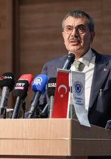 Bakan Tekin: Filistin'e Destek Kermeslerinde 80 Milyon Lira Gelir Elde Edildi