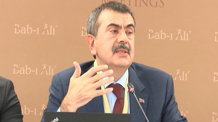 Bakan Tekin: Yapay Zeka Destekli Açık Uçlu Soruların Değerlendirilmesi İçin Proje Geliştiriyoruz