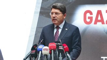 Bakan Tun&ccedil;: Ben hukuk devleti dedik&ccedil;e birileri bundan rahatsız oluyor