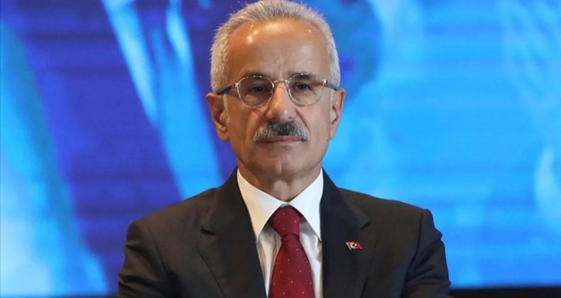 Bakan Uraloğlu: 5G'nin Bir Yıl İçinde Tüm Ülkede Yaygınlaşmasını Bekliyoruz