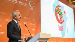 Bakan Uraloğlu Duyurdu: THY Afrika'da En Fazla Uçan İkinci Havayolu