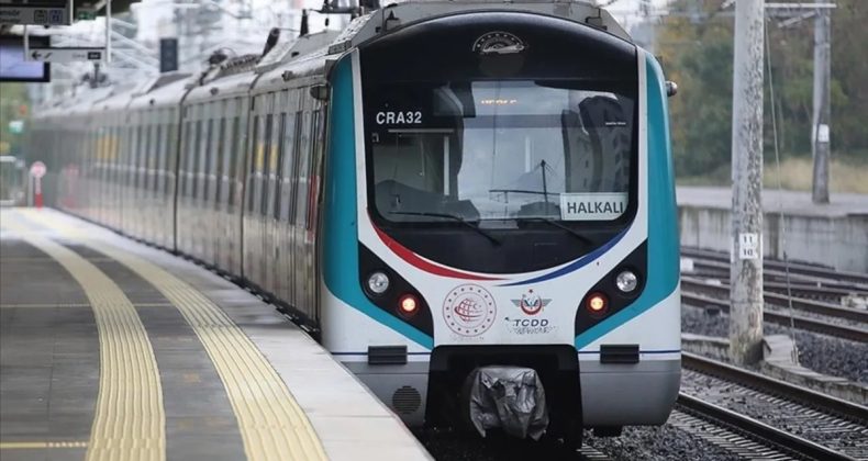 Bakan Uraloğlu: Marmaray 1,4 milyarı aşkın yolcuya hizmet verdi