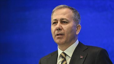 Bakan Yerlikaya Duyurdu: Organize Su&ccedil; &Ouml;rg&uuml;t&uuml;ne Y&ouml;nelik Operasyonda 17 Ş&uuml;pheli Yakalandı