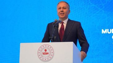 Bakan Yerlikaya'dan Balıkesir Depremi ile İlgili A&ccedil;ıklama