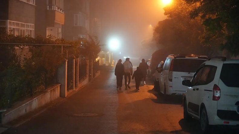 Balıkesir'de Deprem Nedeniyle Eğitime 1 Gün Ara Verildi