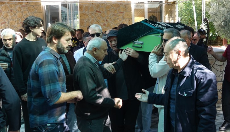 Balıkesir'deki Firari Mahkum Cinayeti: Kurbanlar Son Yolculuklarına Uğurlandı!