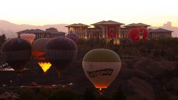 Balonlar Beştepe&rsquo;de