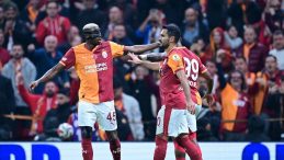 BAŞAKŞEHİR GALATASARAY CANLI | Galatasaray, Başakşehir deplasmanında! Okan Buruk'un 11'i belli oldu…