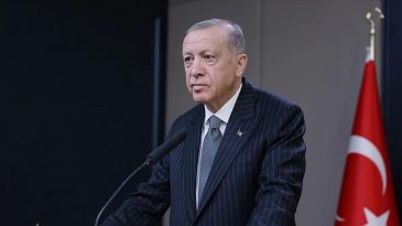 Başkan Erdoğan, Nuri Pakdil&rsquo;in Vefatının 6. Yıld&ouml;n&uuml;m&uuml;nde Anma T&ouml;reni D&uuml;zenledi