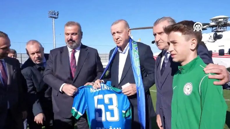 Başkan Erdoğan'dan Çaykur Rizespor'a Ziyaret