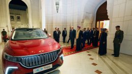 Başkan Erdoğan&rsquo;dan Umman Sultanı El Said&rsquo;e Togg hediyesi