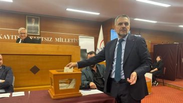 Bayrampaşa&rsquo;da İbrahim Akın Se&ccedil;imi Kazandı