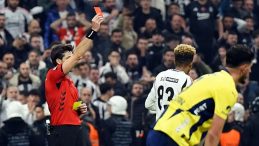 Beşiktaş – Fenerbahçe Derbilerinde Kırmızı Kartlar Uçuştu!