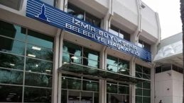 Bir yandan alıyor bir yandan atıyor! Tugay 40 çalışanı kapı önüne koydu